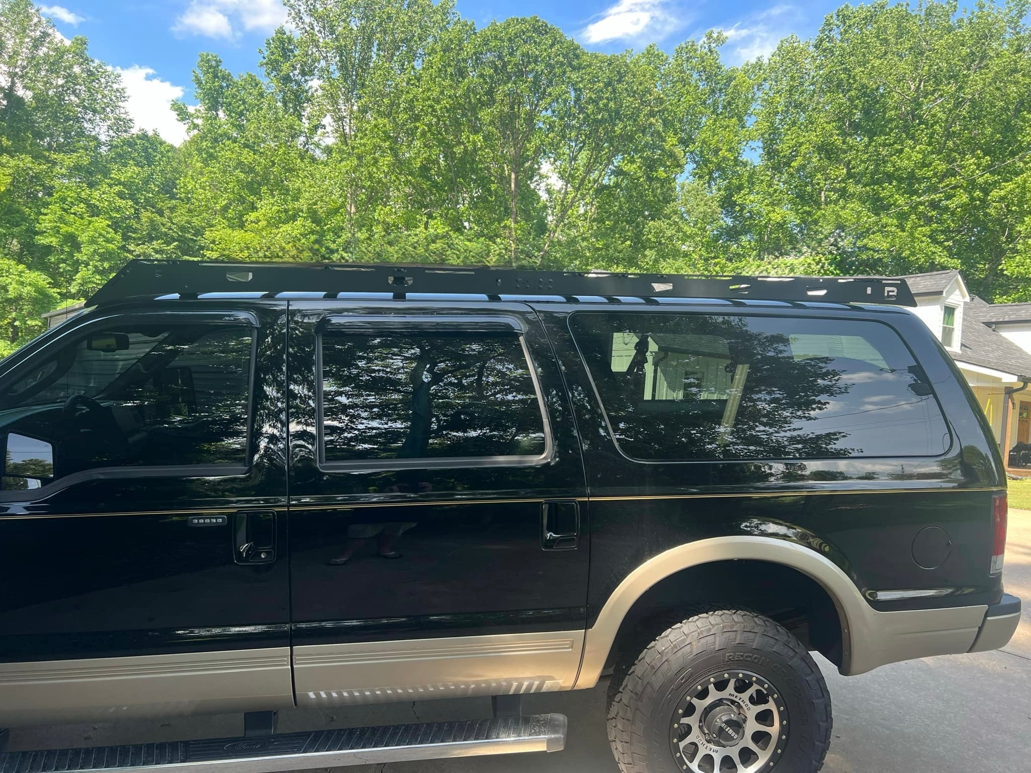 2000 - 2005 Ford Excursion Roof Rack