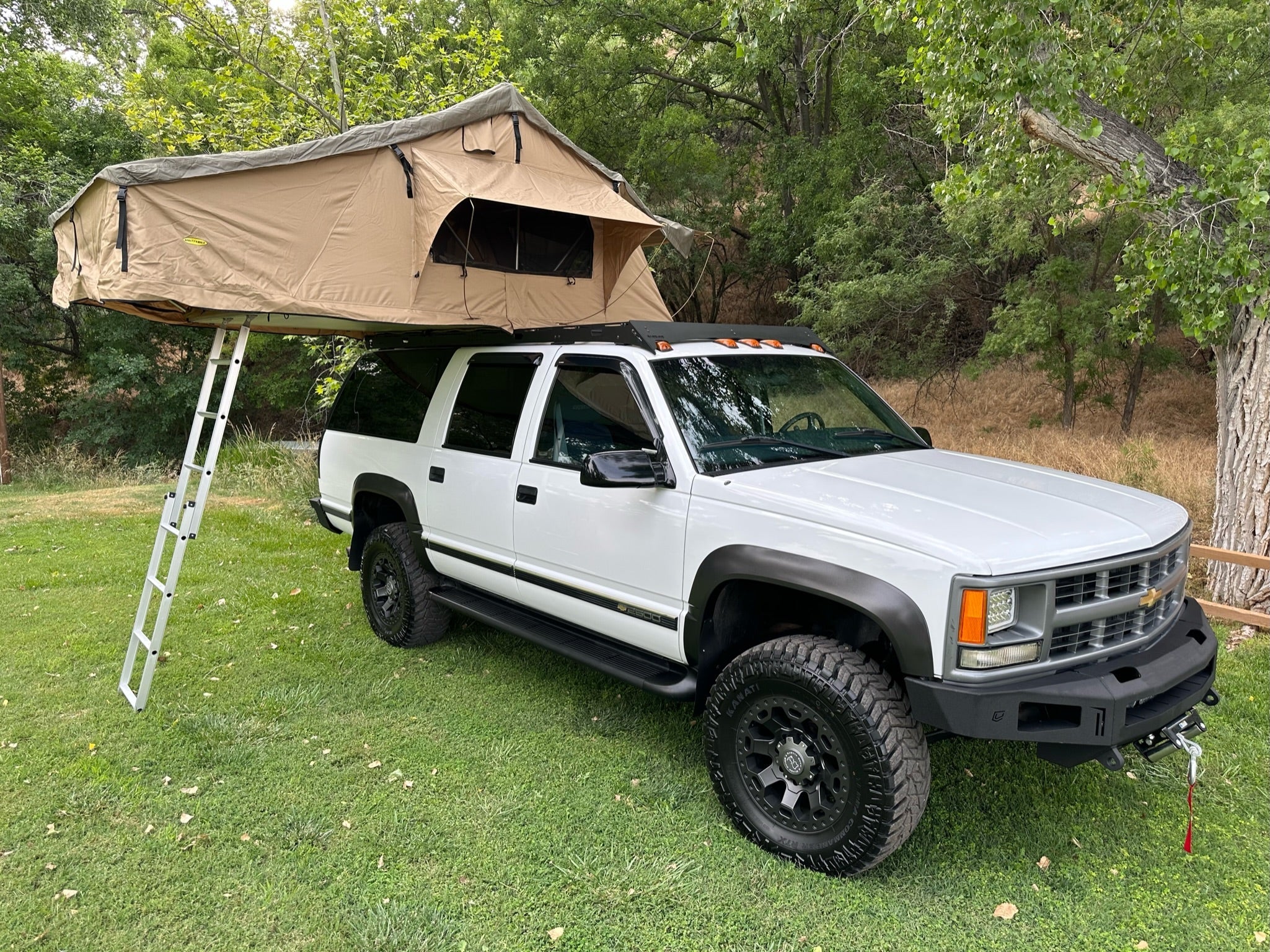 1992 - 1999 Chevy Suburban Roof Rack