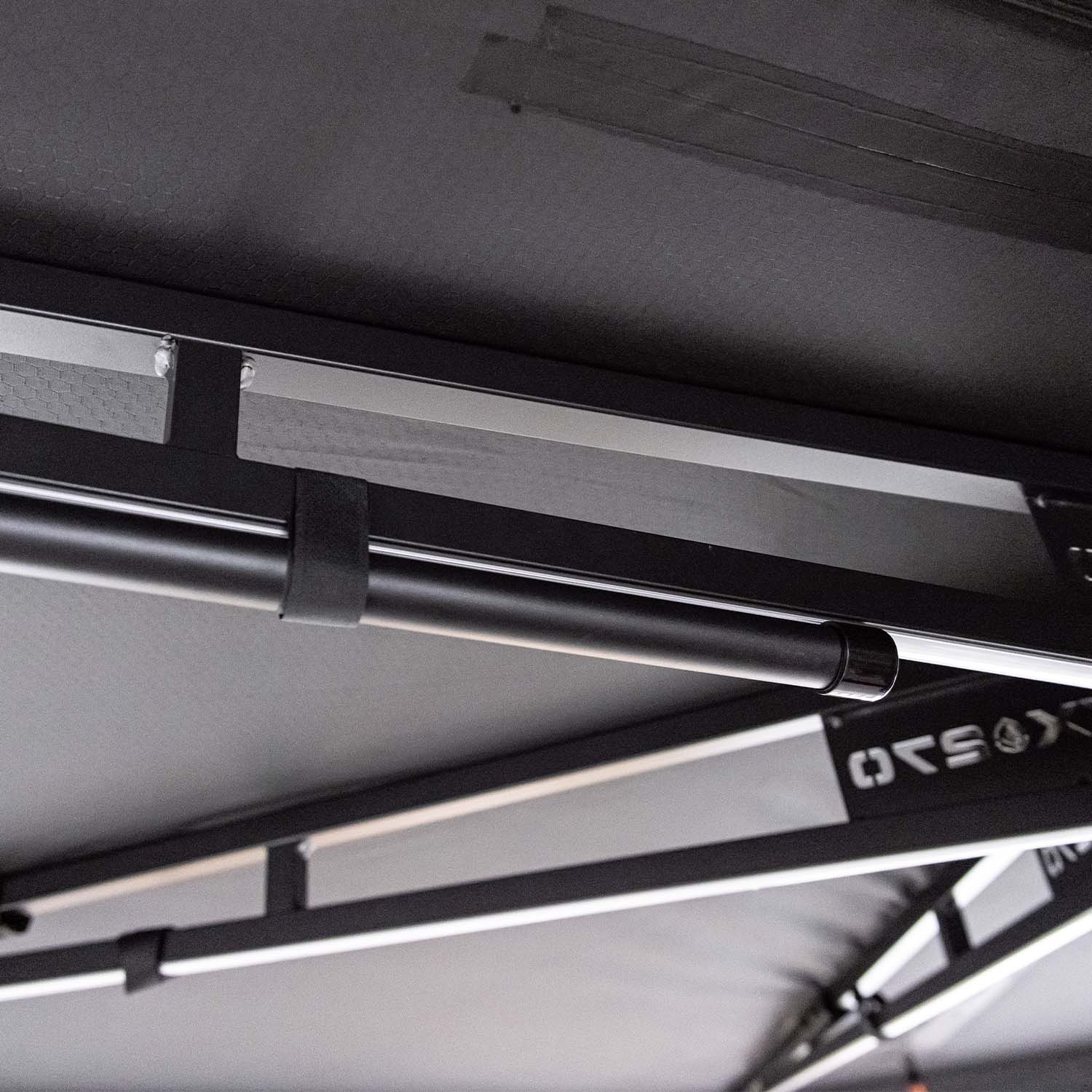 Onyx 270 Freestanding Vehicle Awning - Left