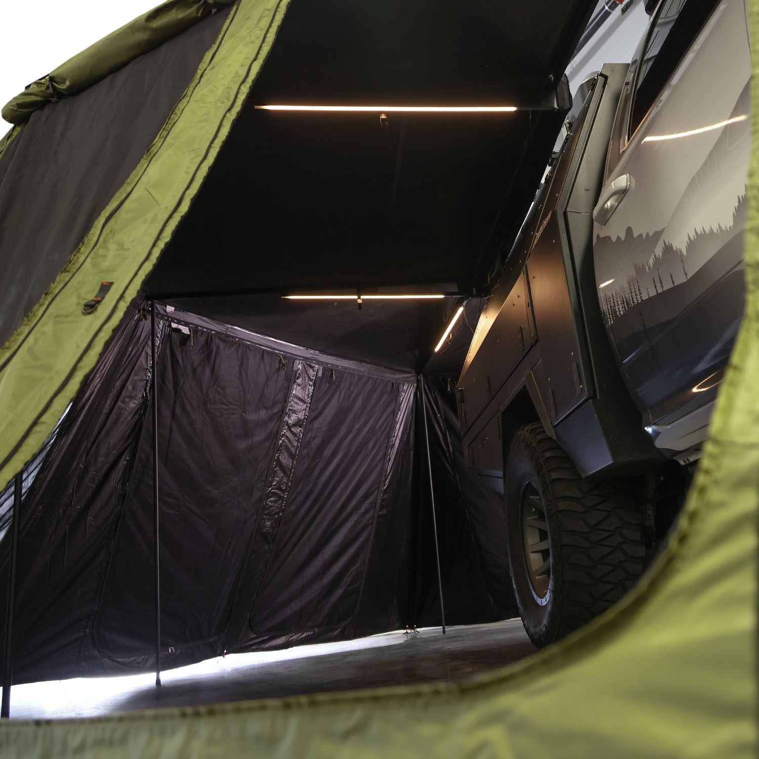 Peregrine PRO 5 Arm 270 Degree Awning Wall Kit – Left