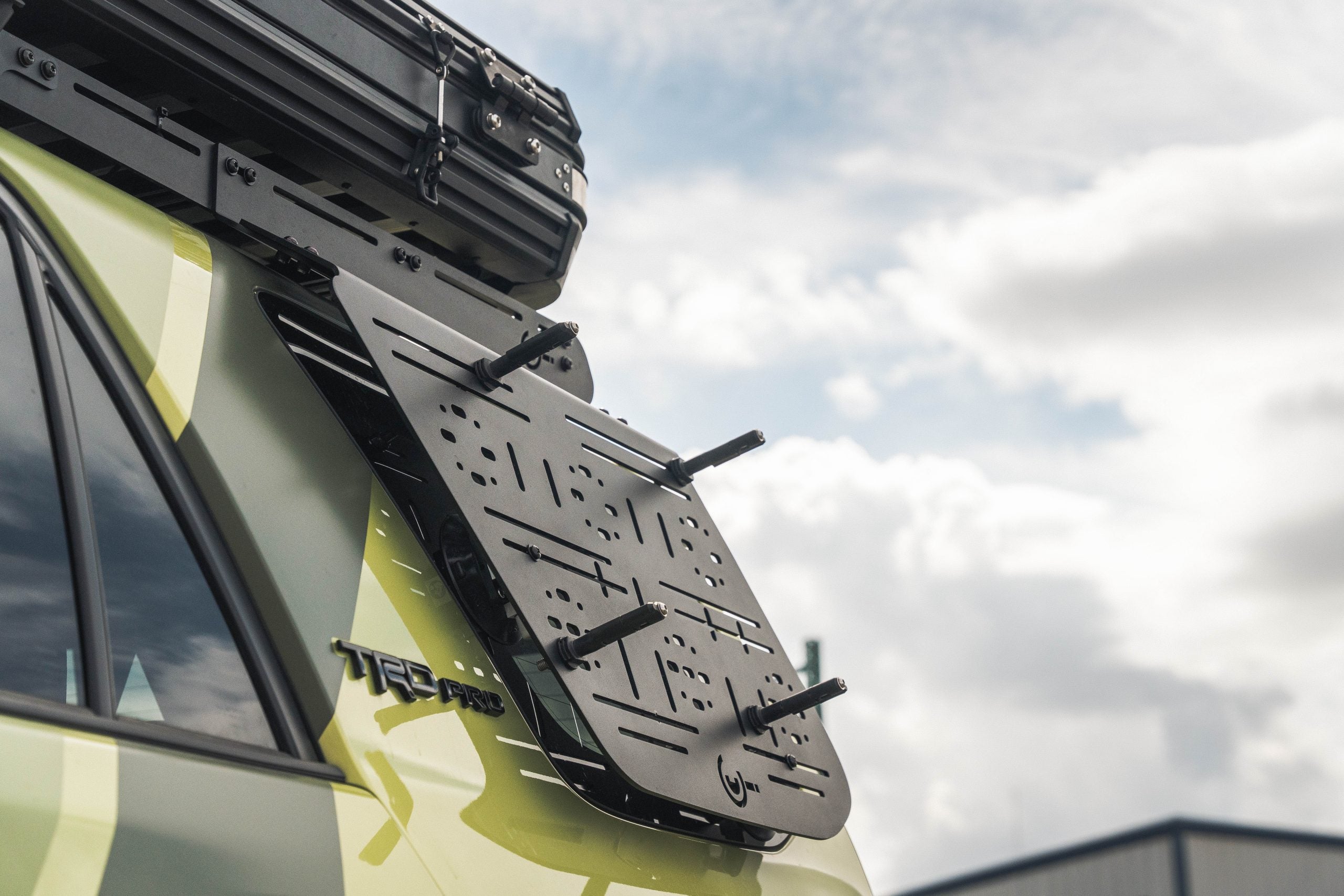 Prinsu 5th Gen 4Runner Rear Window Accessory Panel