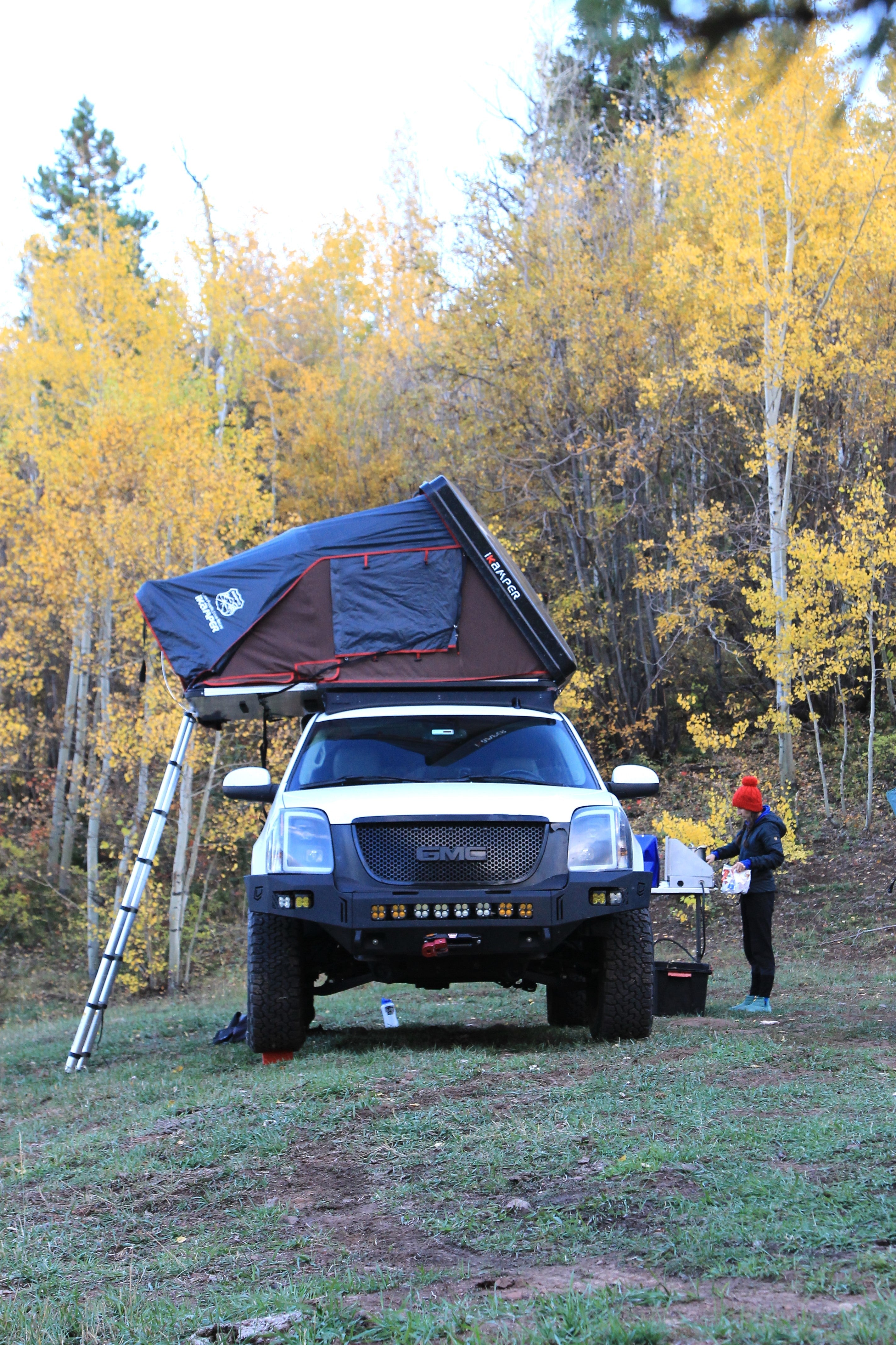 2007 - 2014  Chevy Suburban | Yukon XL Roof Rack