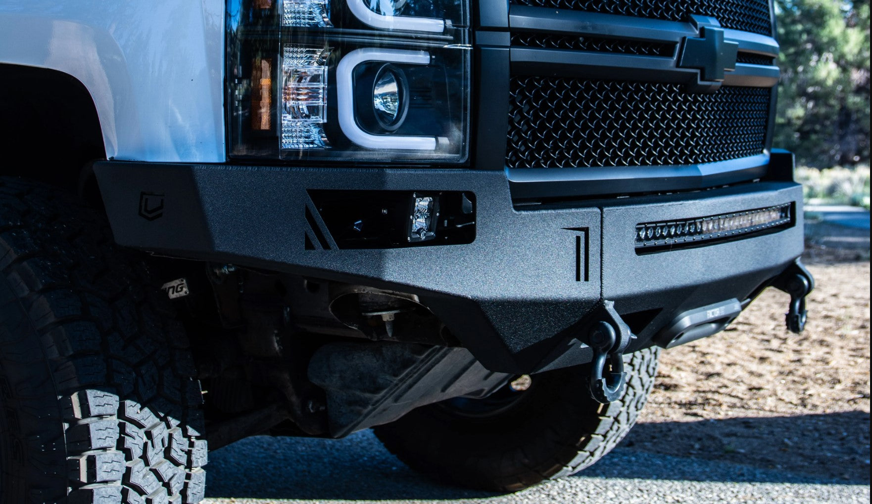 2003-2006 GMC SIERRA 1500 OCTANE FRONT WINCH BUMPER
