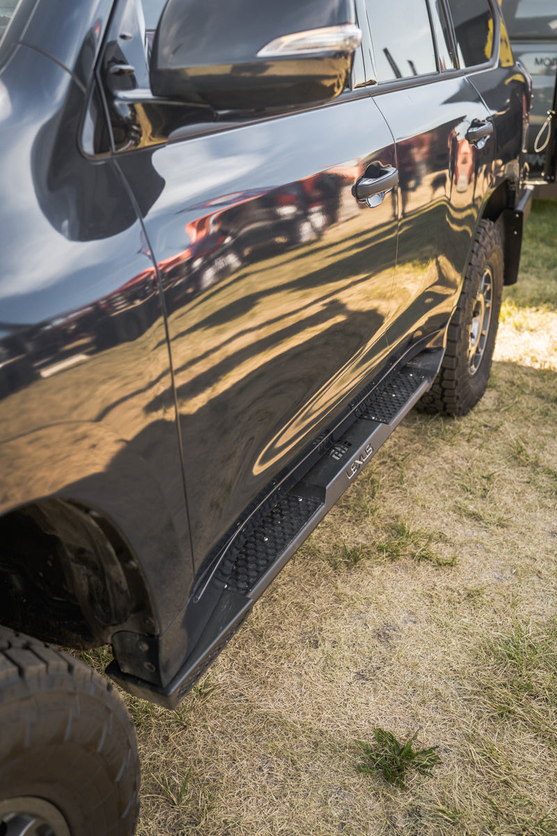 CBI LX570 Rock Sliders | 2019-2021
