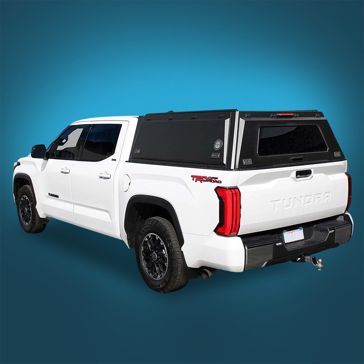 UDCAP Mサイズ Tundra ベース OVS Expedition Truck Cap 2022-2026 Toyota Tundra 5.5 Ft Bed