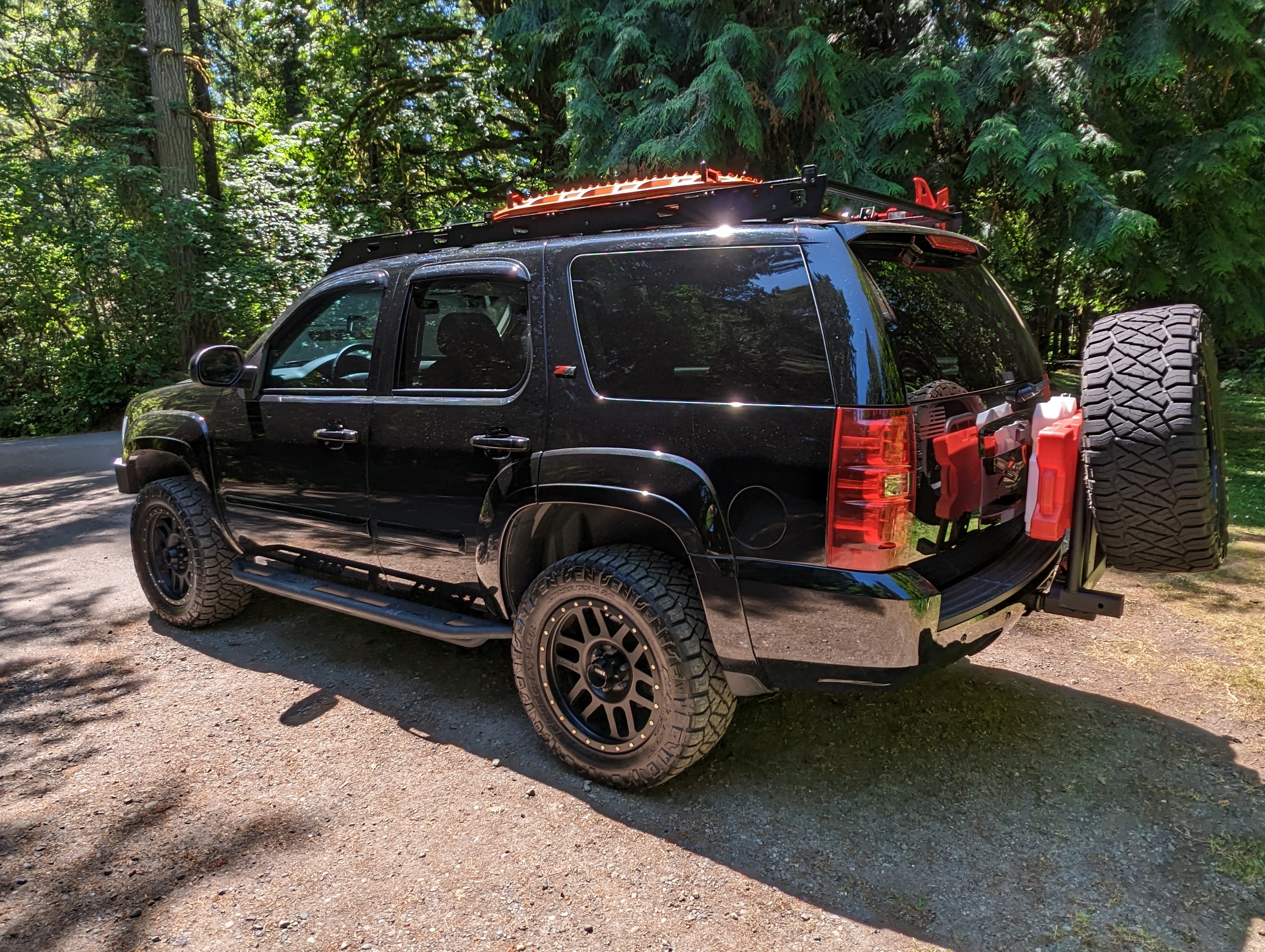 2007 - 2014 GMC Yukon | Chevy Tahoe Roof Rack