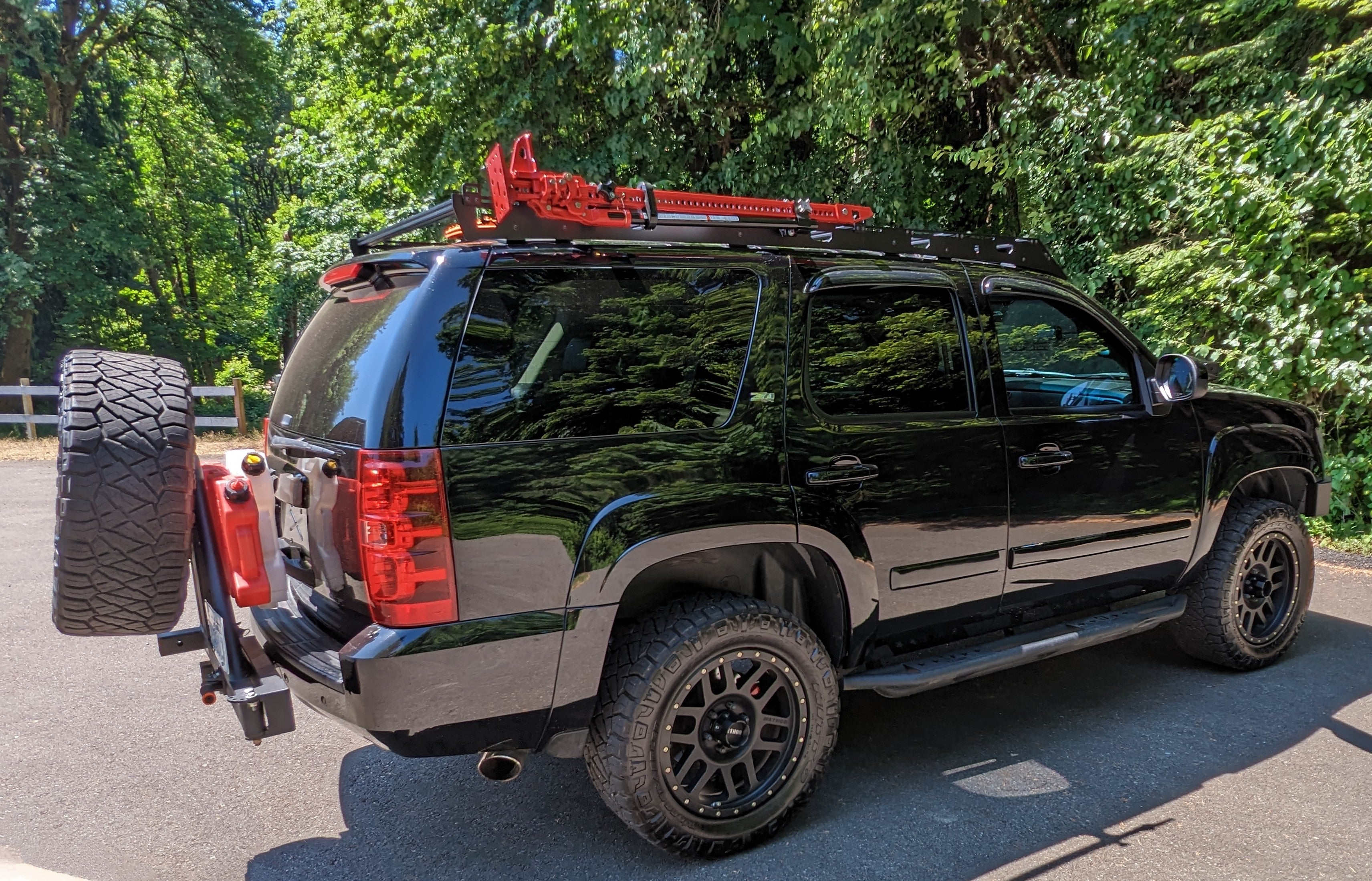 2007 - 2014 GMC Yukon | Chevy Tahoe Roof Rack