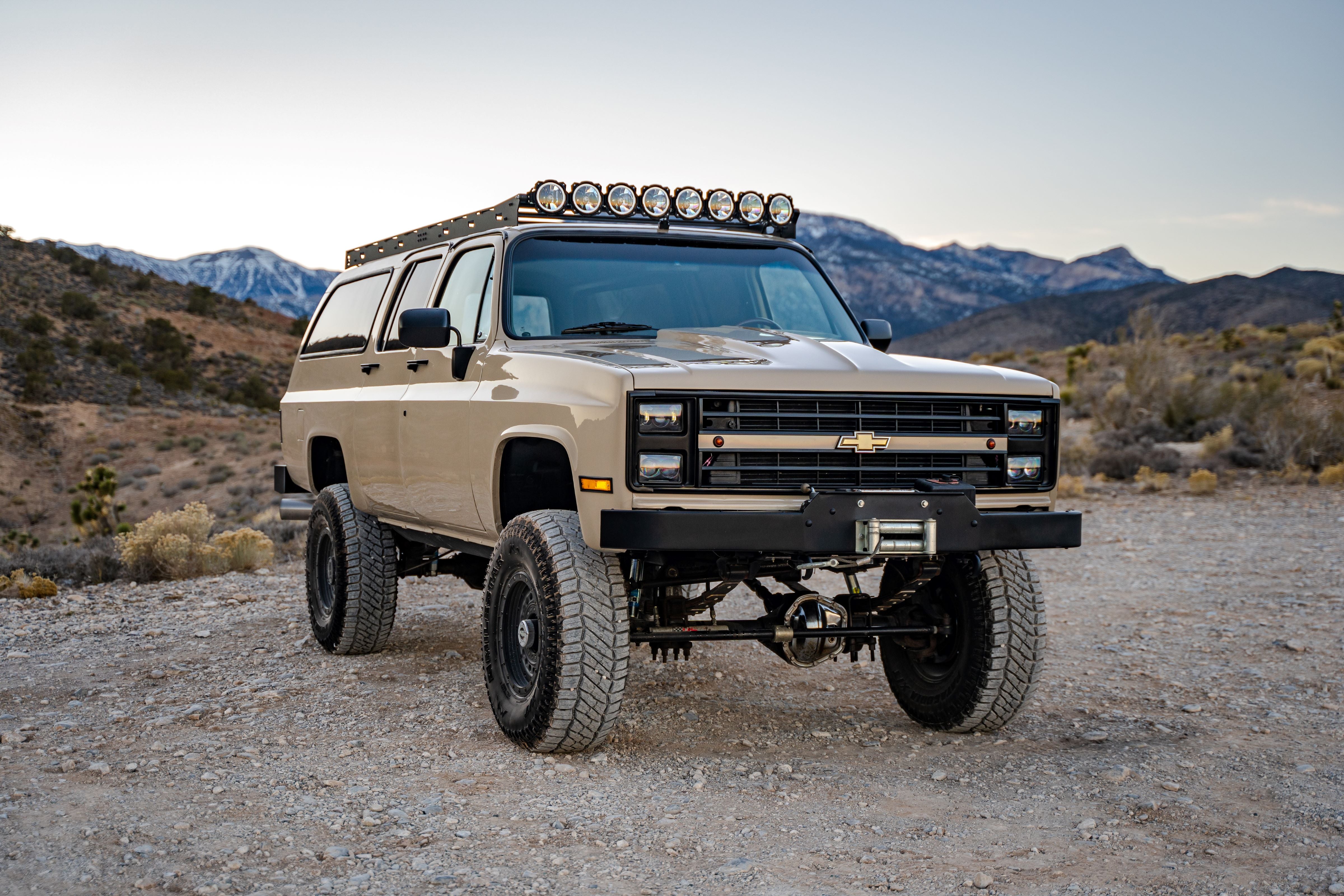 1973-1991 SQUARE BODY SUBURBAN ROOF RACK