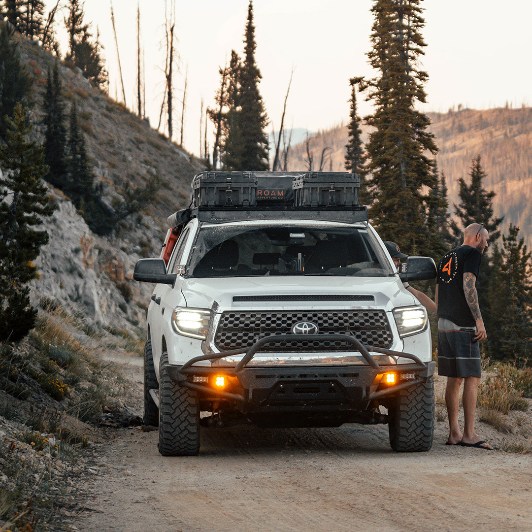 CBI Toyota Tundra Ditch Light Brackets | 2007-2021