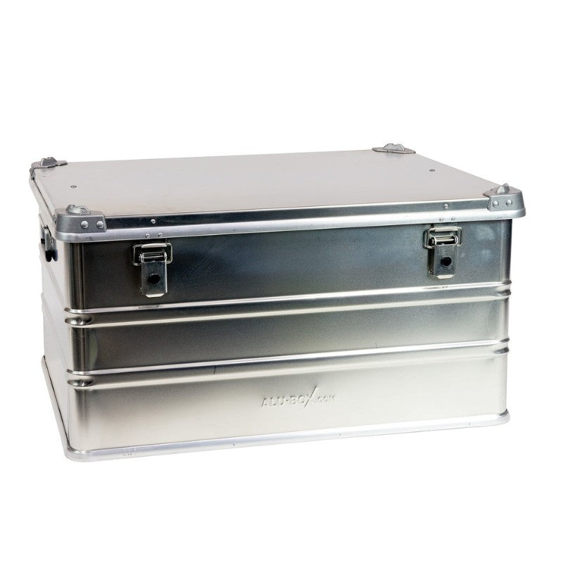 alubox-157l-front-view-on-white-background
