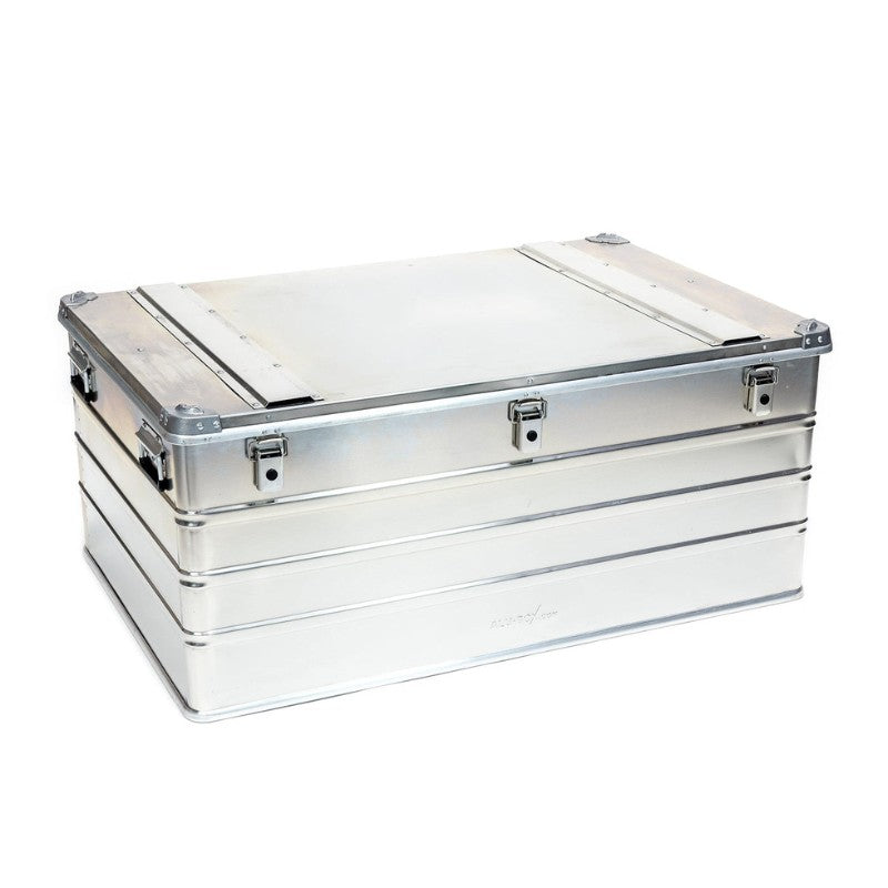 alubox-415l-front-view-on-white-background