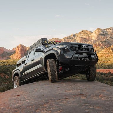 cbi-toyota-tacoma-4th-gen-covert-front-bumpe-with-optional-bull-bar-front-view-on-tacoma-offroading