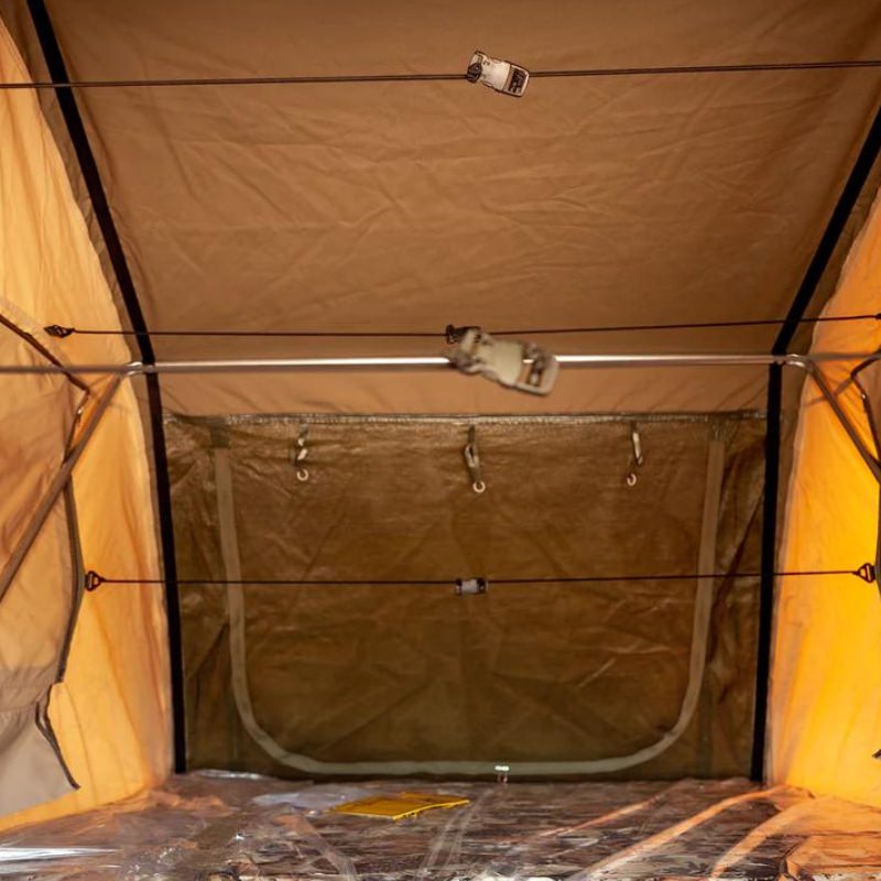 eezi-awn-jazz-soft-shell-roof-top-tent-open-interior-view-with-bungee-system