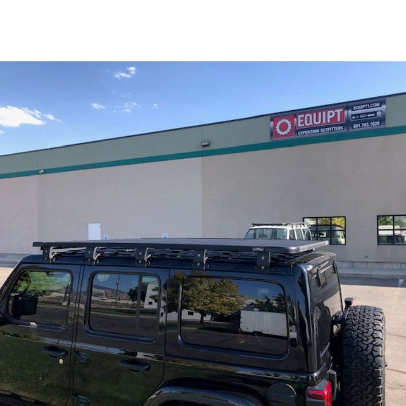 eezi-awn-k9-roof-rack-for-jeep-wrangler-jl-side-view-in-parking-area