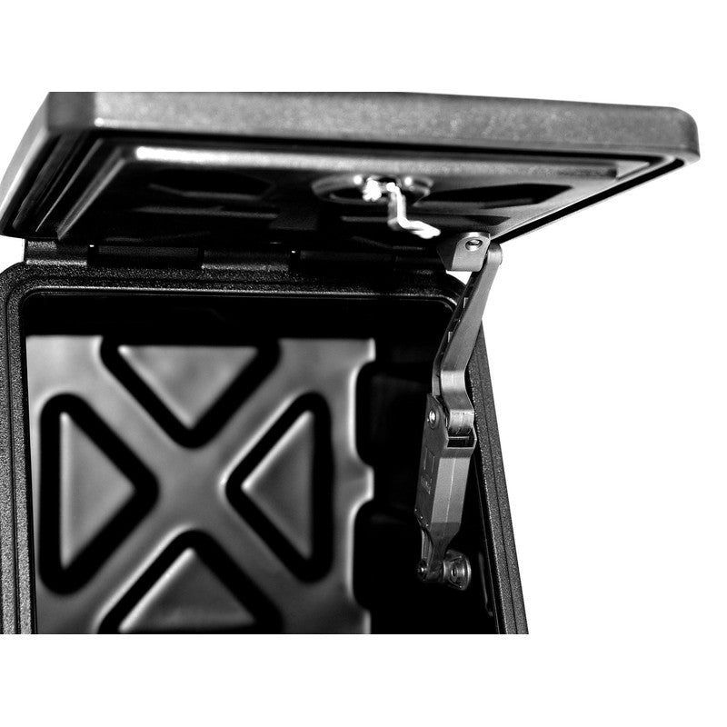 leitner-gearpod-close-up-view-with-strut-on-white-background
