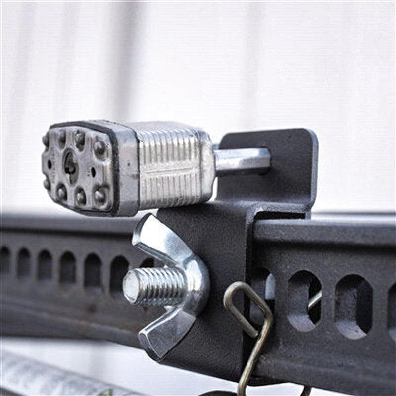 leitner-hi-lift-jack-bracket-close-up-view-with-black-hi-lift-jack-and-lock
