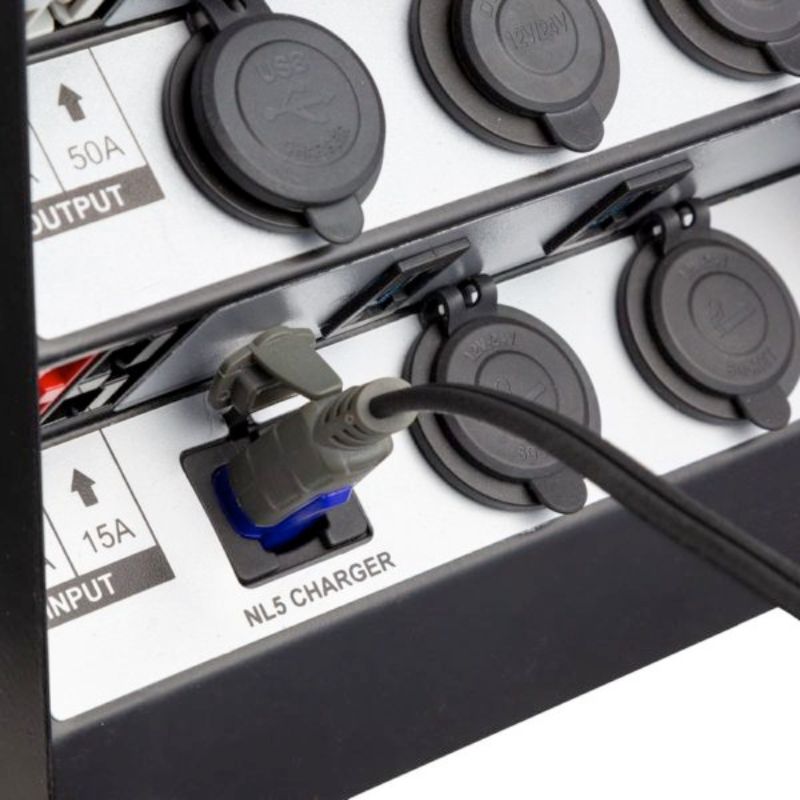 national-luna-portable-power-pack-2-close-up-view-with-wire-connected-to-nl5-charger