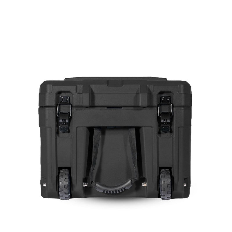 roam-125l-rolling-rugged-case-black-close-side-view-with-wheel-on-white-background