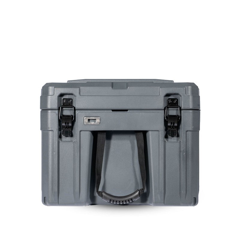 roam-125l-rolling-rugged-case-slate-close-side-view-with-handle-on-white-background