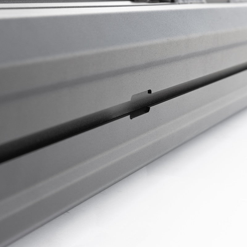 roam-7-gallon-water-tank-rack-connector2-close-up-view-on-white-background
