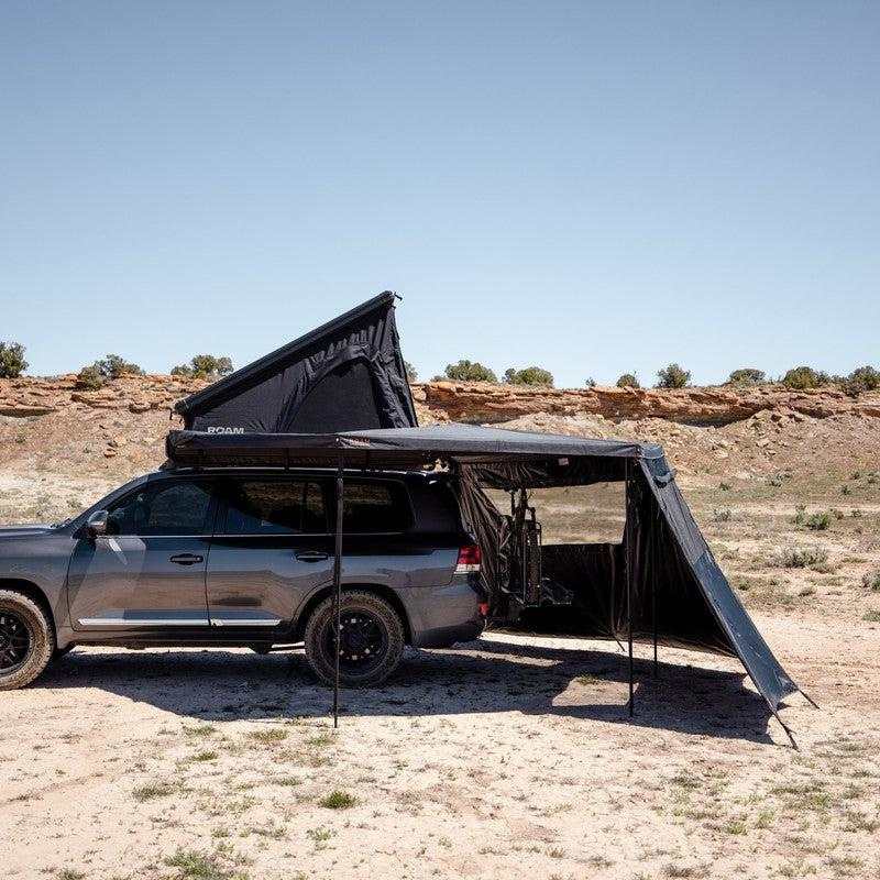 roam-arc-270-awning-wall-kit-side-view-with-rooftop-tent-in-nature