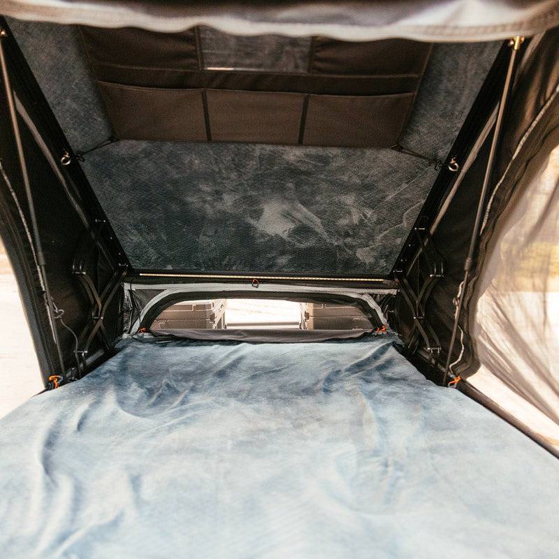 roam-desperado-hardshell-rooftop-tent-open-interior-view-with-mattress