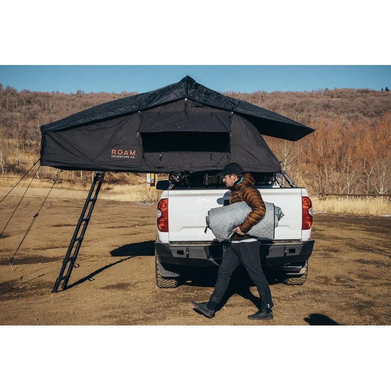 roam-vagabond-tent-insulation-side-view-with-person-in-nature