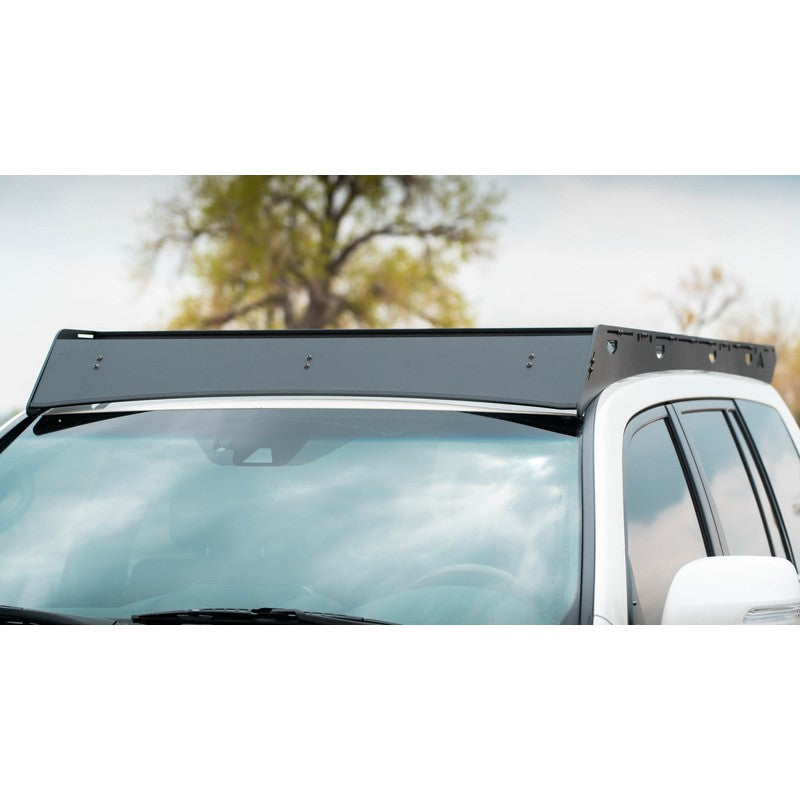 sherpa-blanca-roof-rack-for-2008-2021-toyota-land-cruiser-200-series-lexus-lx570-close-up-view-with-fairing-in-nature
