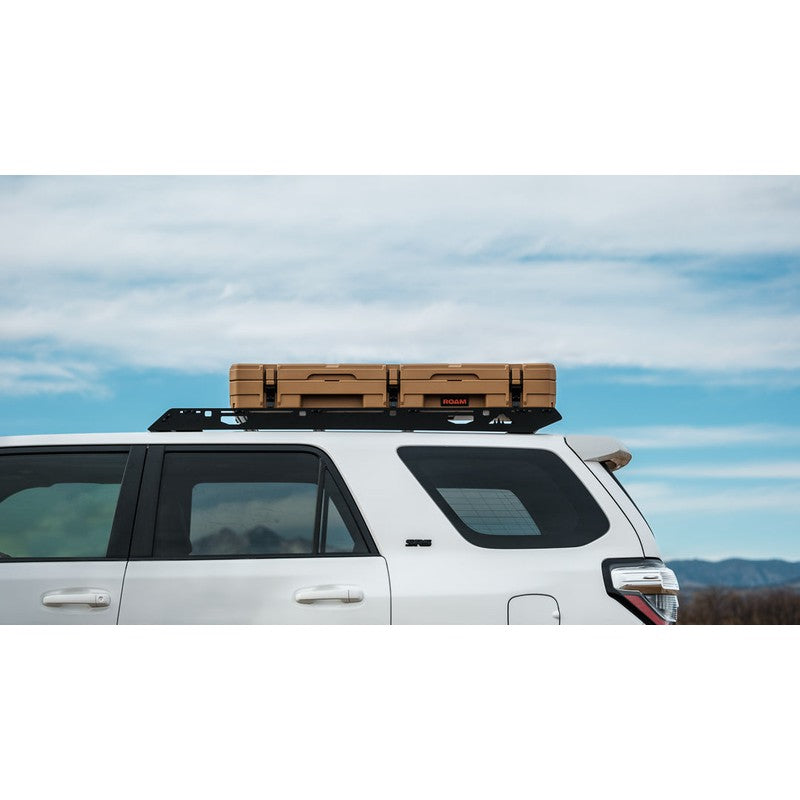 sherpa-needle-roof-rack-for-2010-2024-4runner-close-up-view-with-roam-case-in-nature