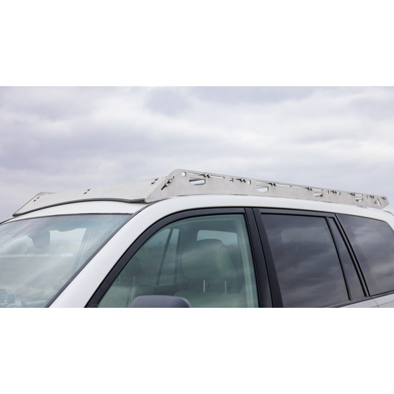 sherpa-quandary-2003-2009-lexus-gx470-roof-rack-front-corner-view-in-nature