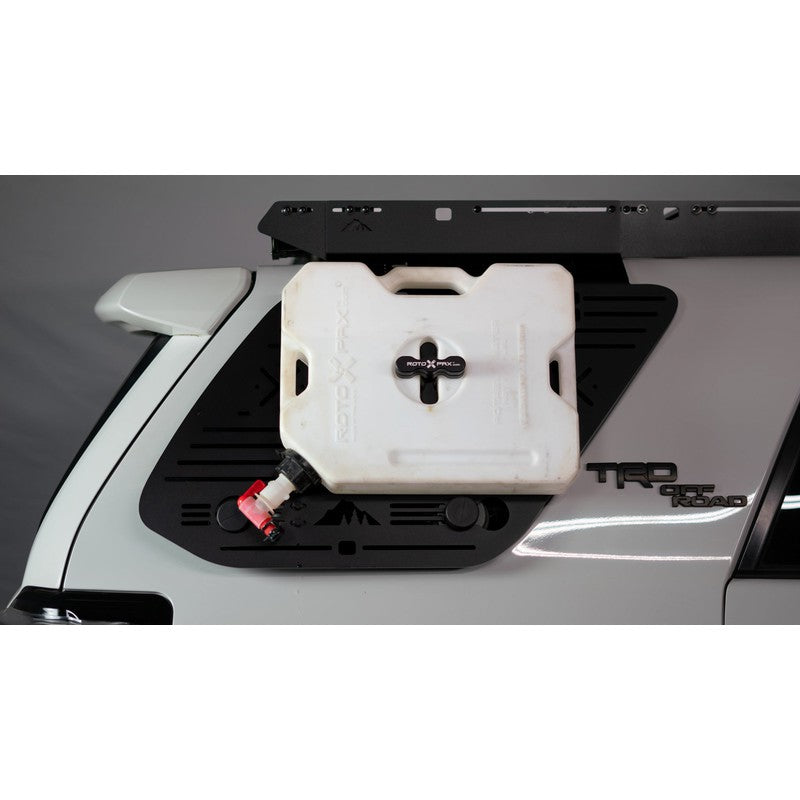 sherpa-window-panel-rotopax-mounting-kit-with-rotopax-on-vehicle
