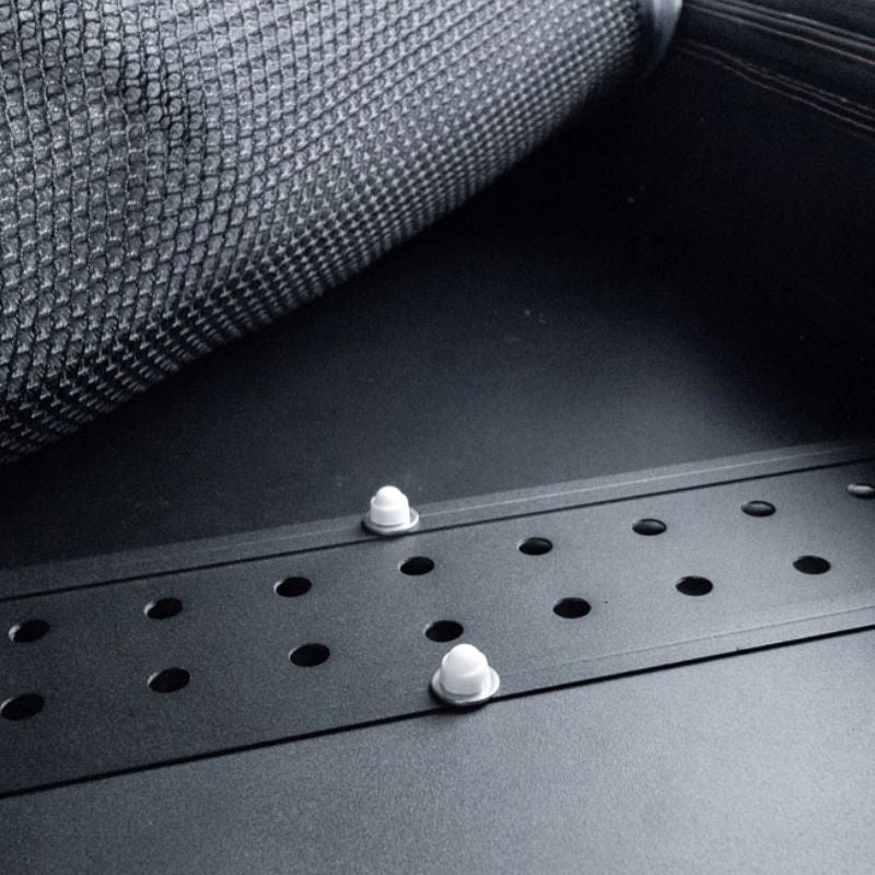 tentbox-cargo-hard-shell-roof-top-tent-black-open-close-up-view-with-floor-vents