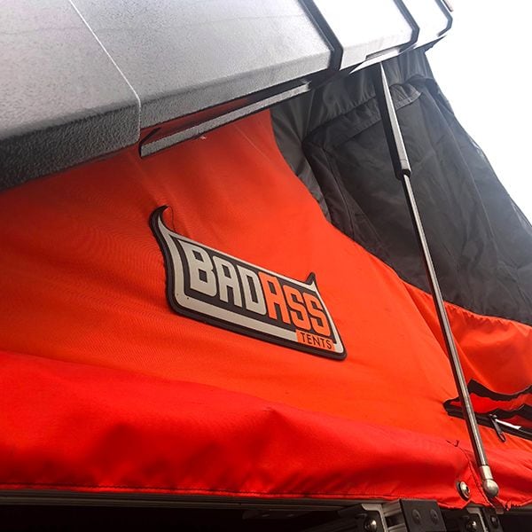 badass-tents-rugged-clamshell-roof-top-tent-open-gas-shock-strut